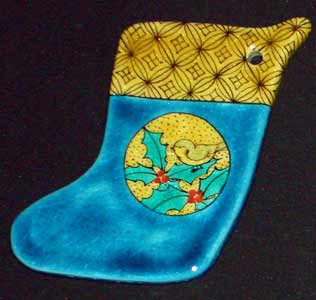 九谷焼陶器のオーナメント吉田屋風丸紋～ヒイラギにうぐいす