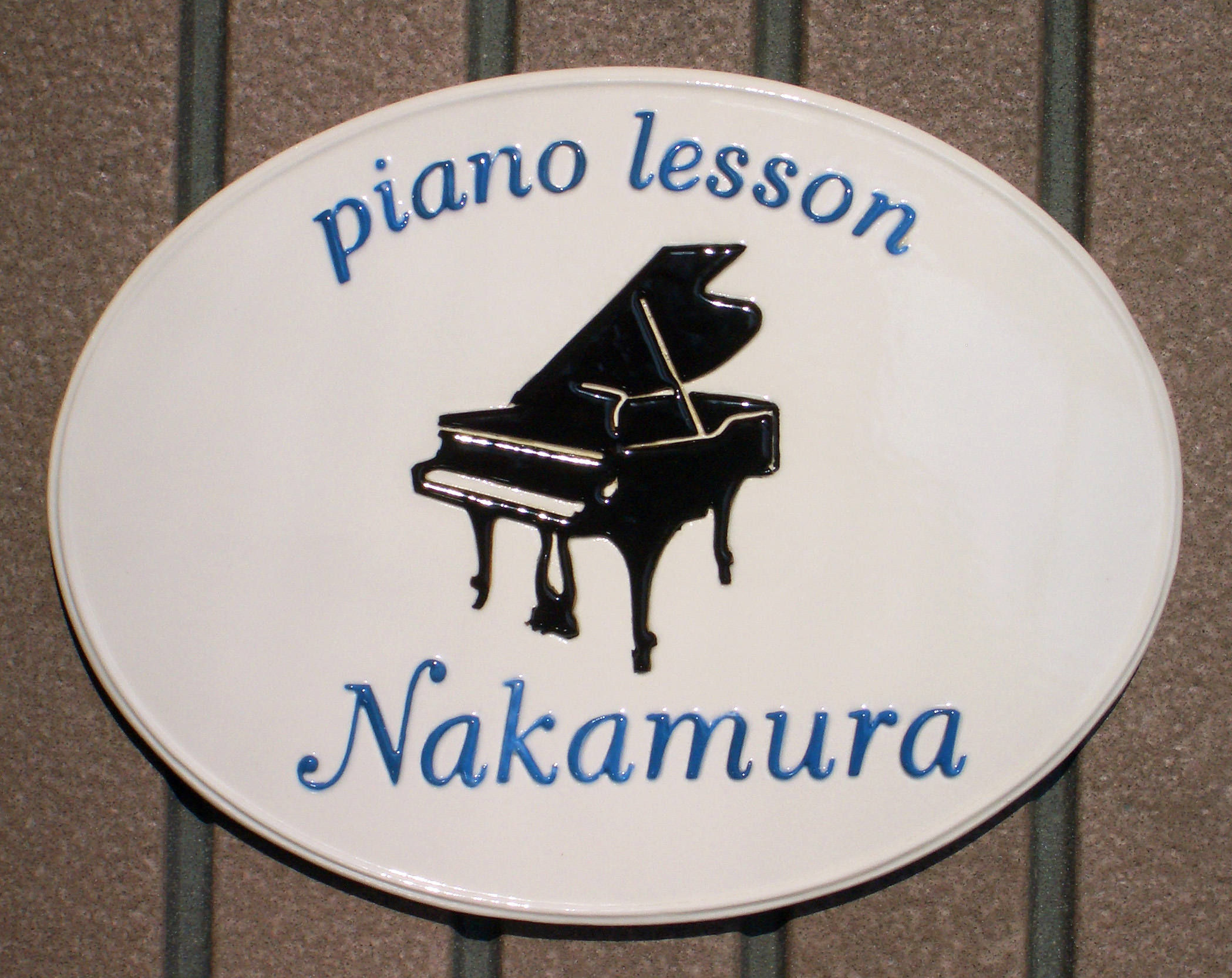 K148グランドピアノ　ホワイト